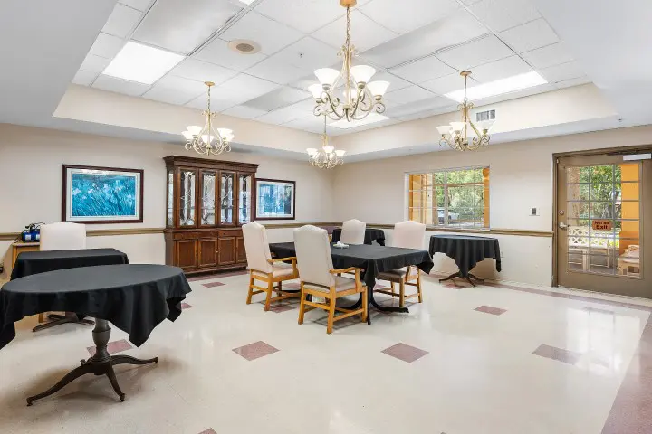 011-1450VeniceEastBoulevard-Venice-FL-34292-FULL (Small)