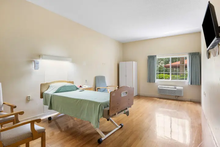 018-1450VeniceEastBoulevard-Venice-FL-34292-FULL (Small)