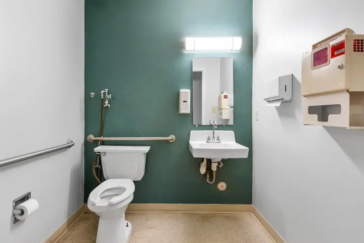019-1450VeniceEastBoulevard-Venice-FL-34292-FULL (Small)